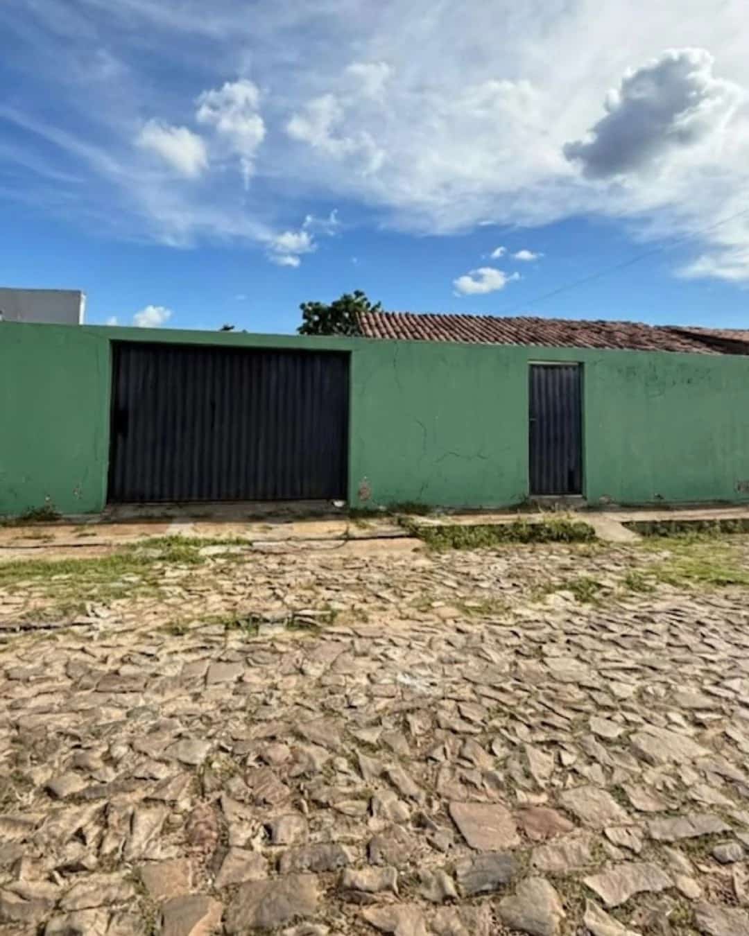 OPORTUNIDADE IMPERDÍVEL CASA NO BAIRRO MUTIRÃO