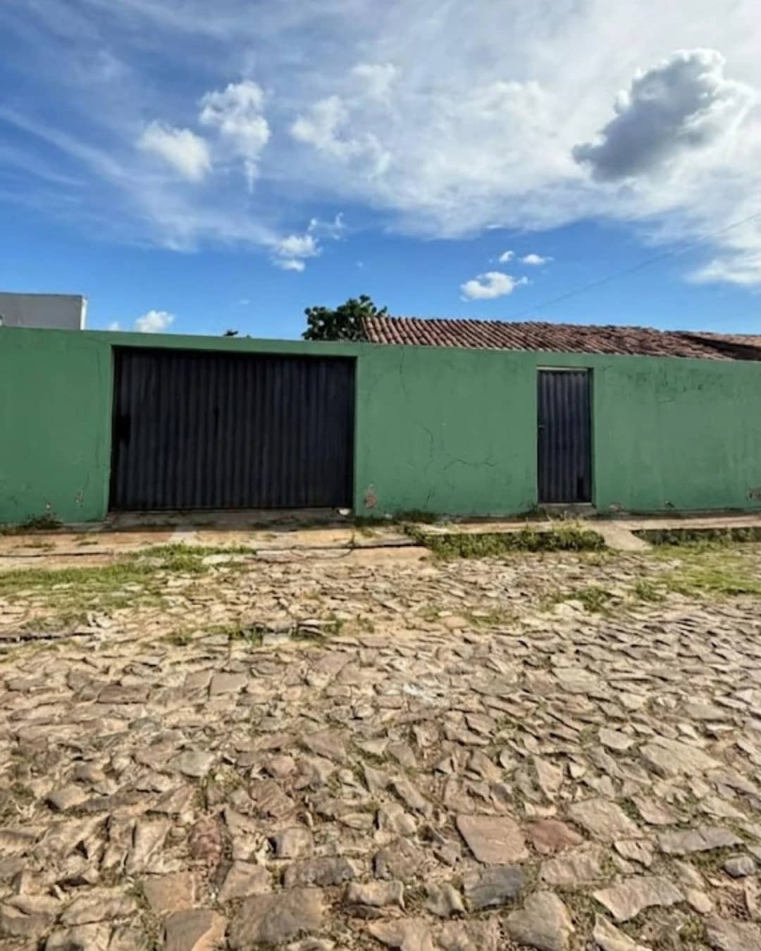 OPORTUNIDADE IMPERDÍVEL CASA NO BAIRRO MUTIRÃO